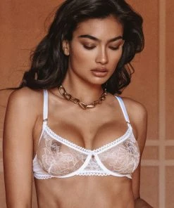 Irresistible Bra White SHOP ALL