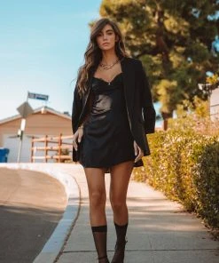 Manhattan Slip Dress Black New Intimates