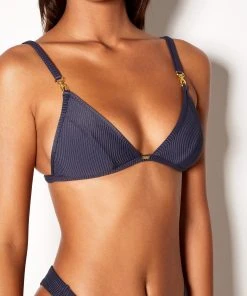 Resort Triangle Grey 7 Resort Triangle Grey